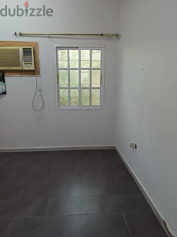 room for rent nearby ghubrh Indian school 3