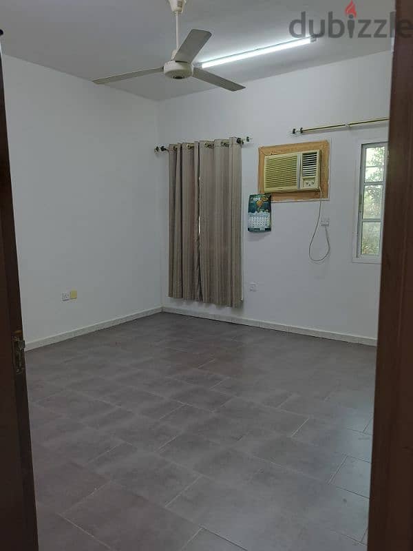 room for rent nearby ghubrh Indian school 5