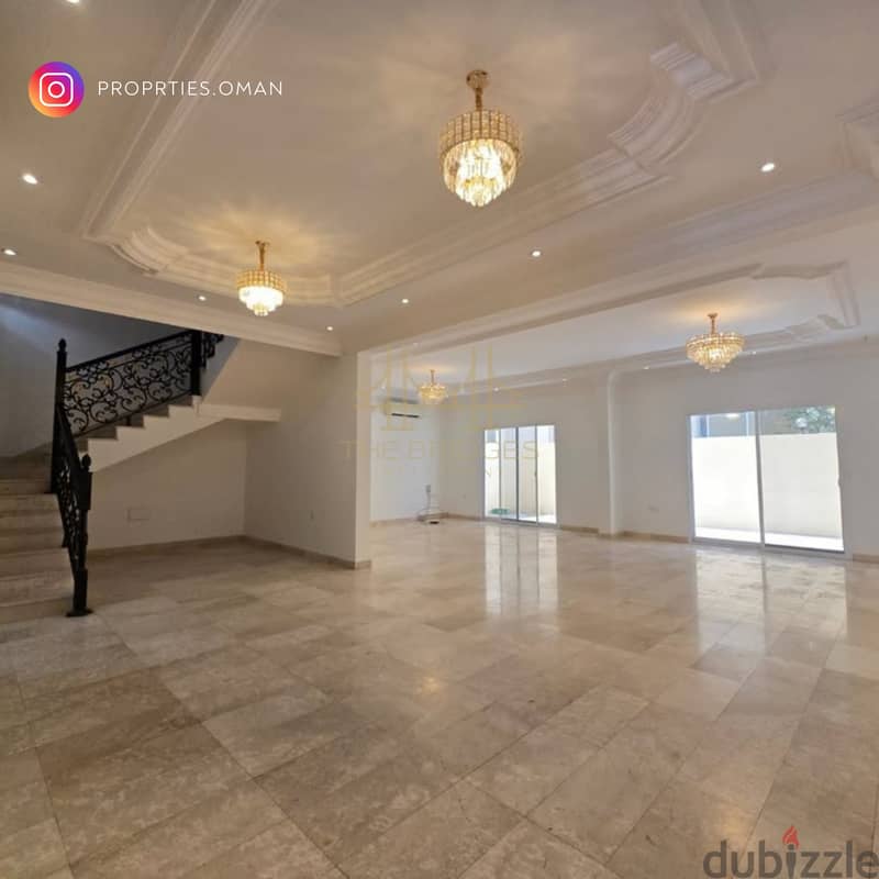 Beautiful 5 BR Villa Available for Rent in Madinat Al Ilam 9