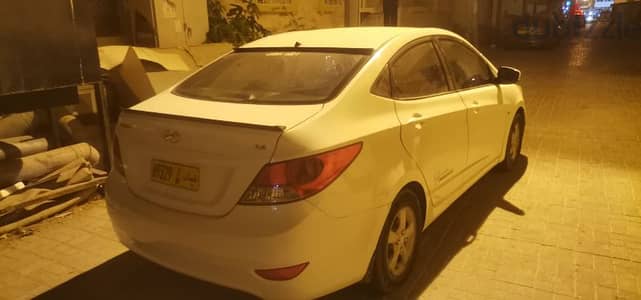 Hyundai Accent 2011