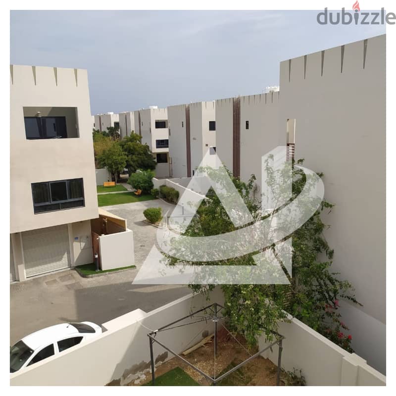 ADV1401*3BHK+ pool villa for rent in Dar al zain seeb 18