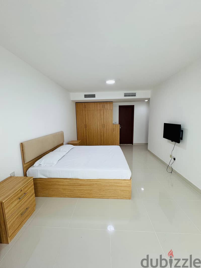 3 BHK FURNISHED in Grand Mall qwe 10