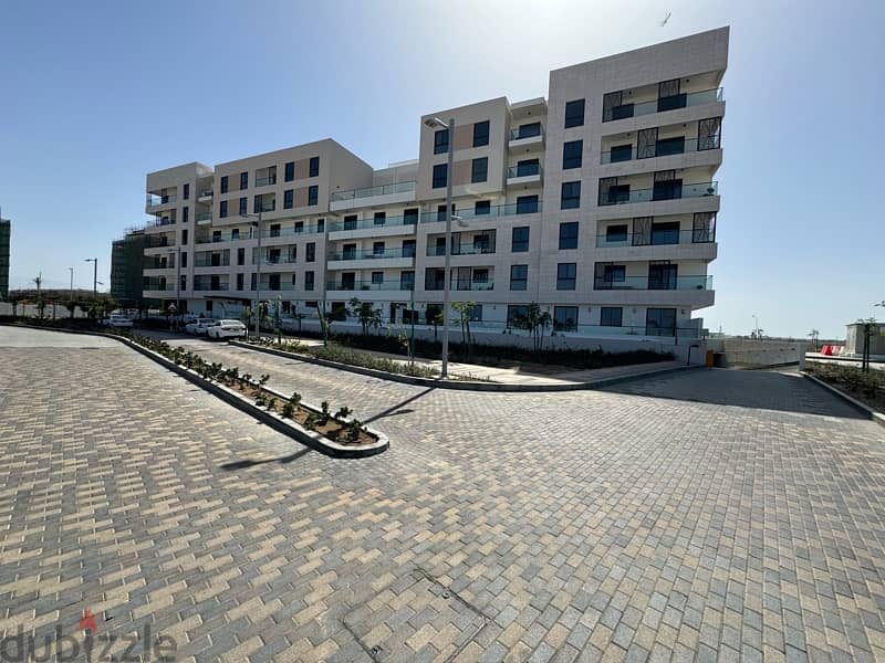 Fantastic 1 BR apartment for rent in Almouj Lagoon Residences 12