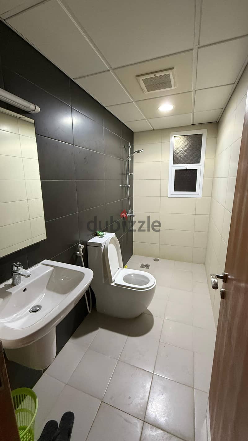 2 BHK Furnished apartment Location: Nesto Building Al Hail dg 3