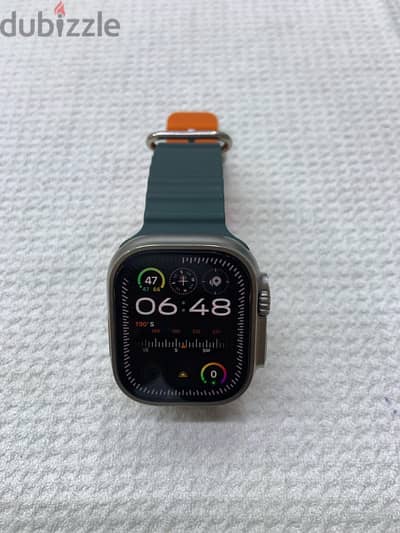 Apple watch Ultra 49mm Titanium GPS+CELLULAR, with box and charger