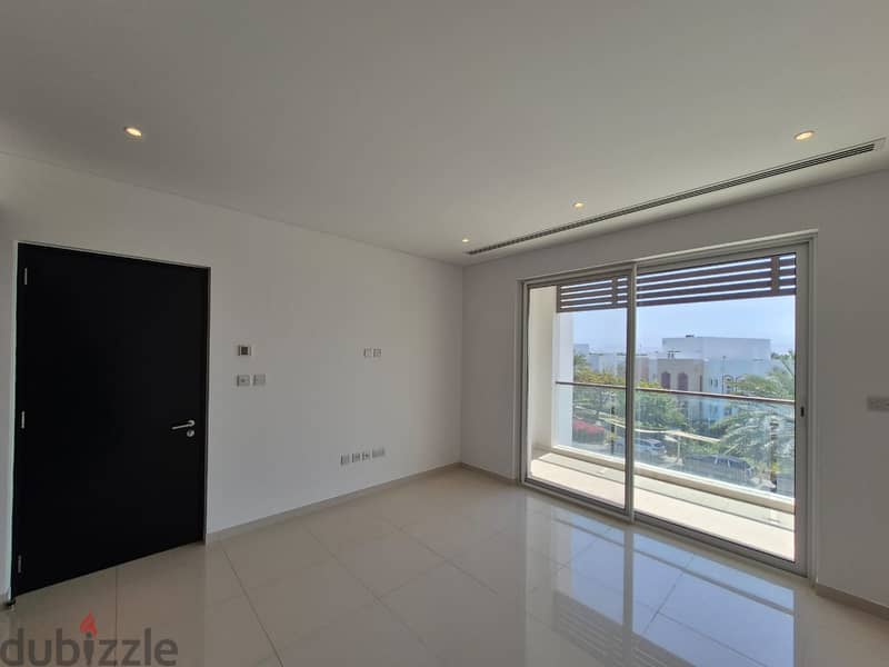 2 BR Bright Apartment in Al Mouj with Access to Pool 7