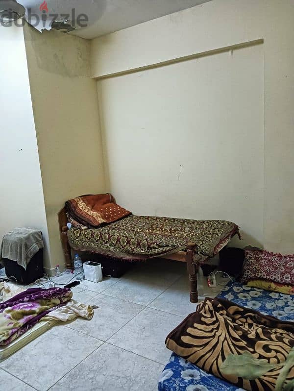 Bed Space Available in Al Khuwair 25 OMR 2