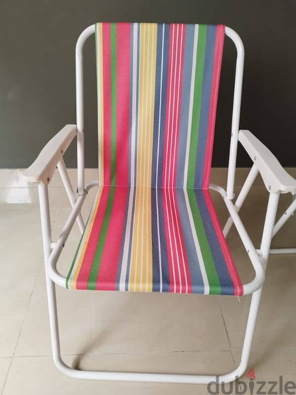 barely used beach chair 1