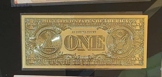 gold foil banknote