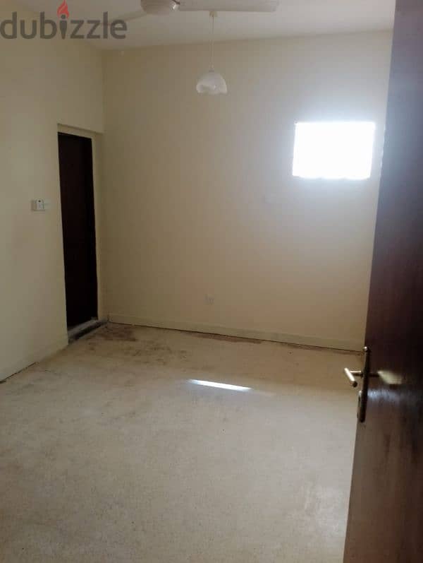 2 Bedroom flat behind K M Trading 3