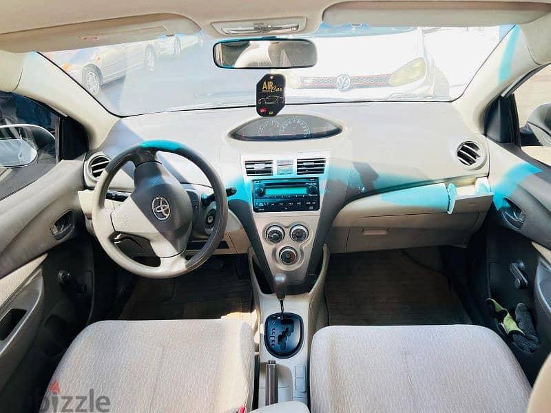 Toyota Yaris 2012 0