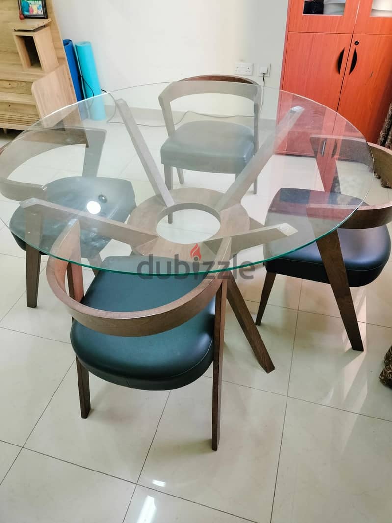 Glass Top Dinning Table with 4 Chair 0