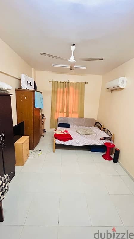 2 bhk - need Bachelor 3