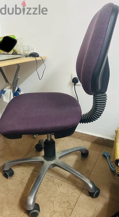 Rolling chair - very good condition - Comfortable chair