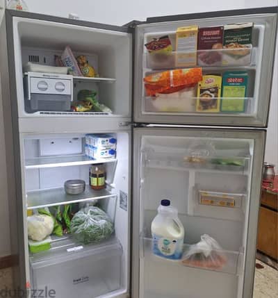 LG REFRIGERATOR