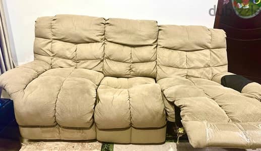 3-Seater Recliner Sofa – Comfort & Style Combined