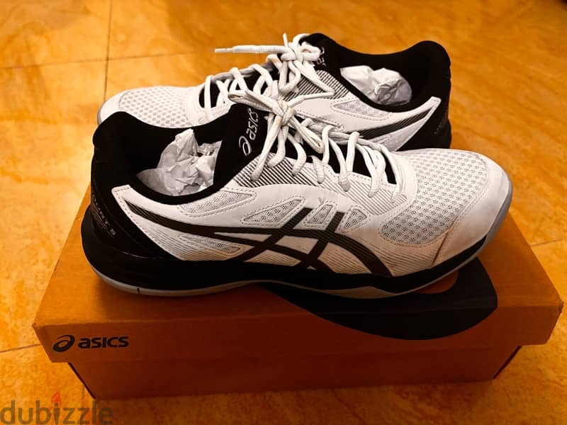 Volleyball shoes Asics Upcourt 5 3