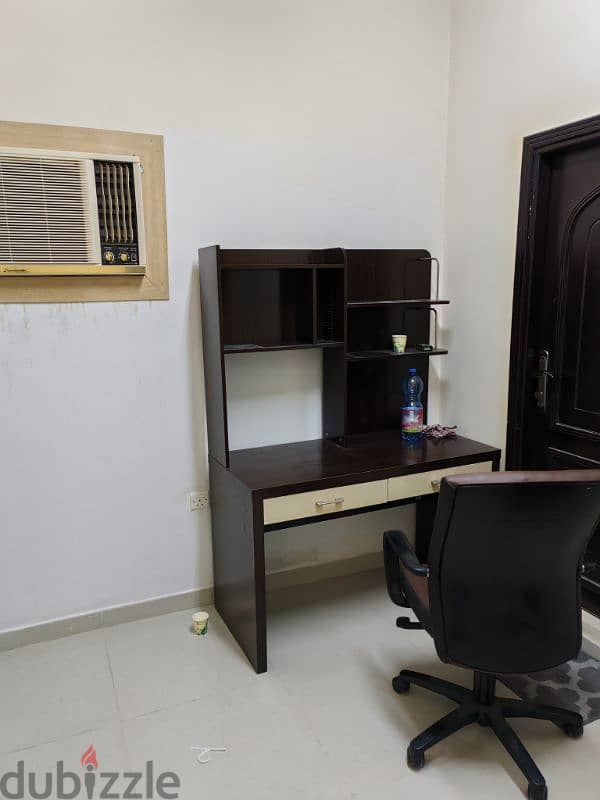 EXECUTIVE BACHELOR ROOM FOR RENT 1