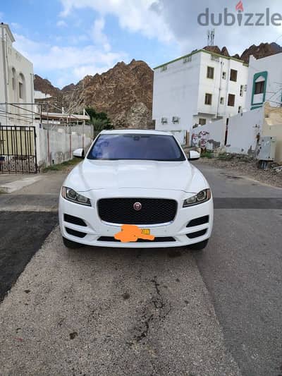 Jaguar F-PACE R-DYNAMIC SE 2019