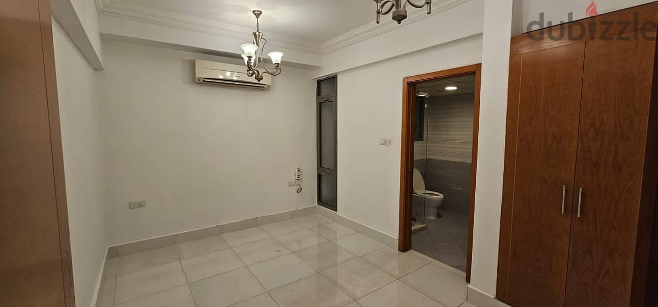 For Rent Flat 2BHK - Shatti Al Qurum 1