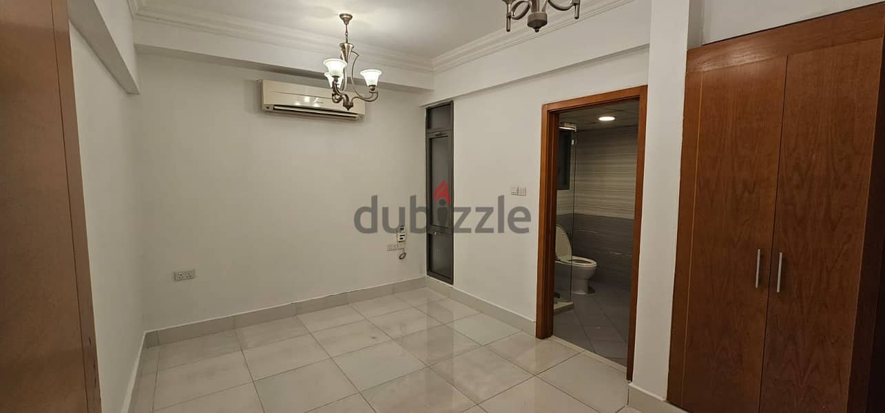 For Rent Flat 2BHK - Shatti Al Qurum 5