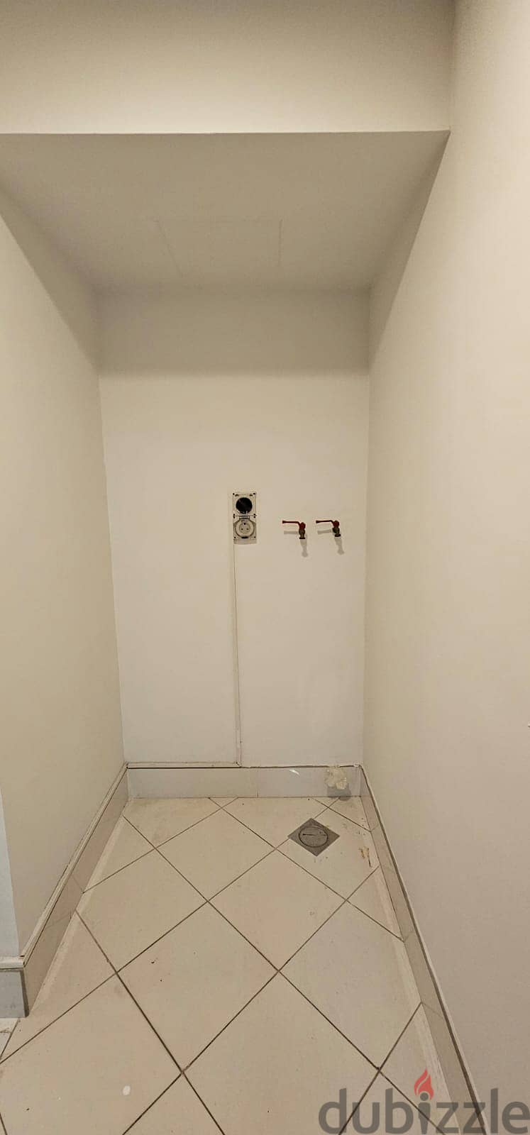 For Rent Flat 2BHK - Shatti Al Qurum 7