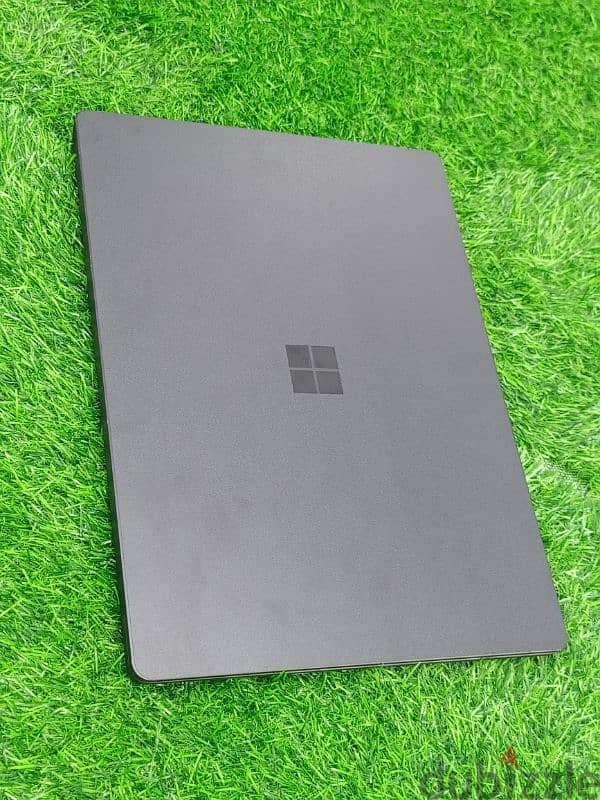 SURFACE LAPTOP 4   CORE  i7, 11 th Generation 1