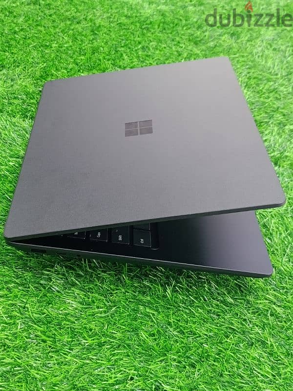 SURFACE LAPTOP 4   CORE  i7, 11 th Generation 2