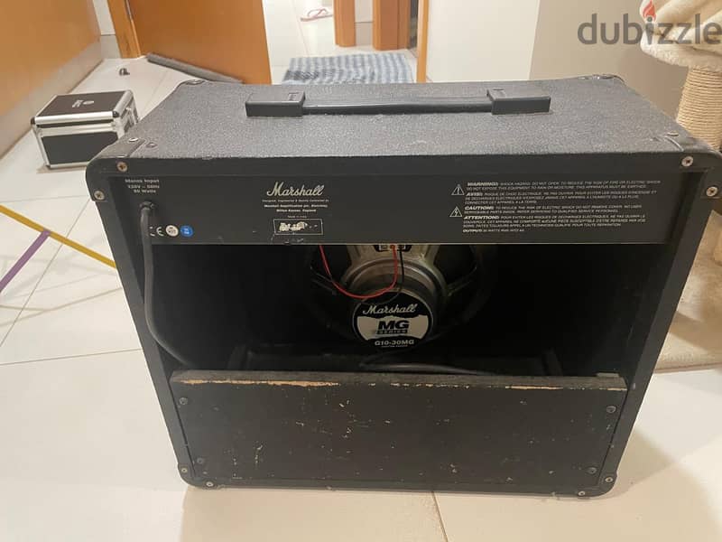 Guitar Amplifier Marshal 30 watts 2