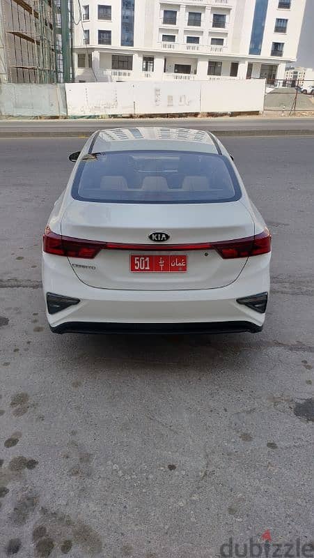 KIA CERATO, HYUNDAI ELENTRA FOR RENT 7.5  Rials per month 1