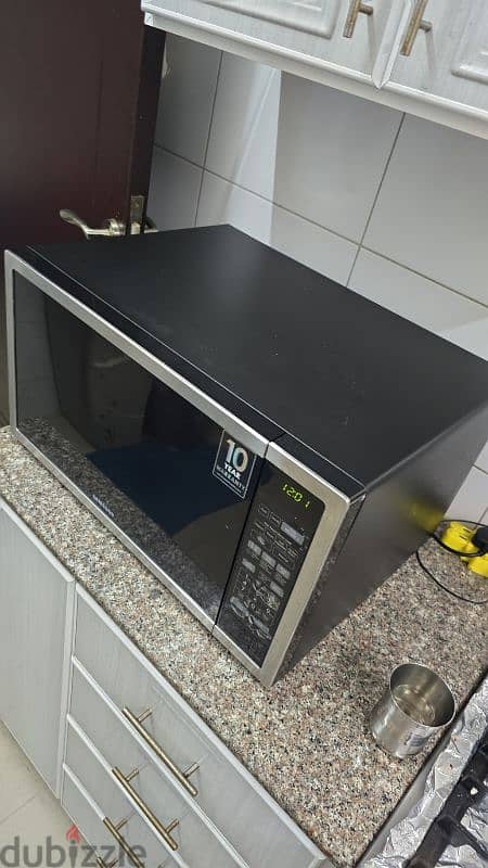 Amazing Digital Microwave from Samsung, Ceramic inside & antibacterial 4