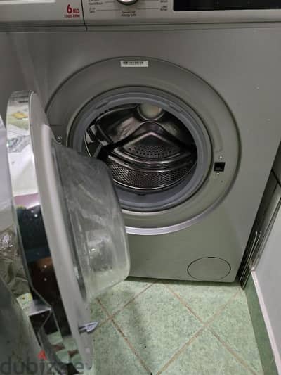 Selling Front Load Washing Machine