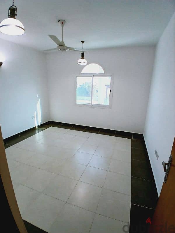 Azaiba villa for rent 5+1 15