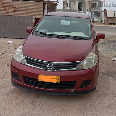 Nissan Tiida 2011