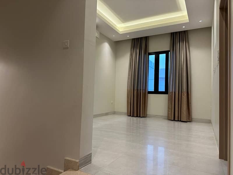 فيلا بالخوض7 خمس غرف وصالتين ‏ Villa for rent in Alkoudh 7 10