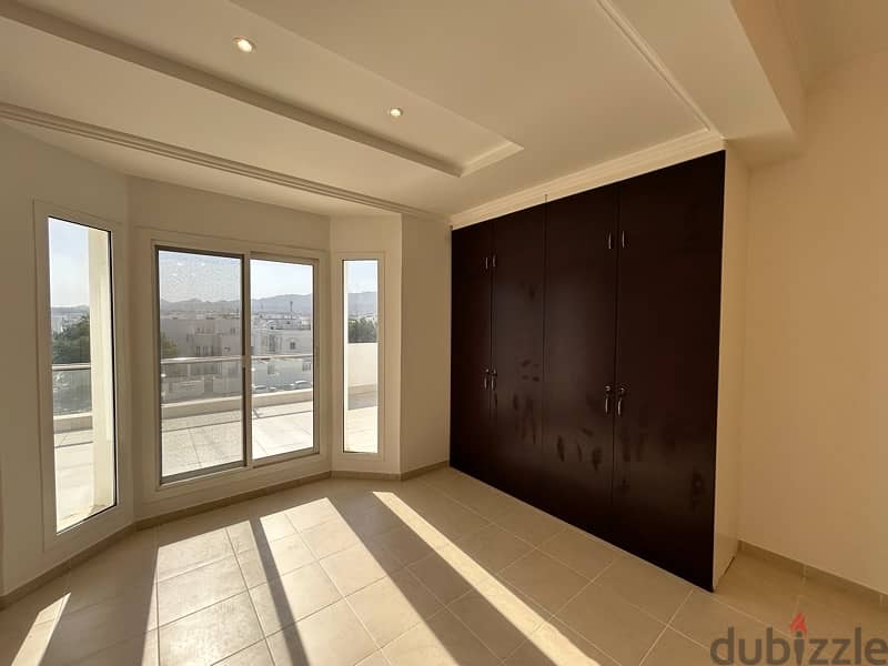 3BHK penthouse  for rent Qurm 15