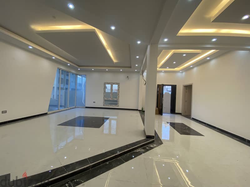 5me16 renovated 6BHK villa for rent in bosher 1