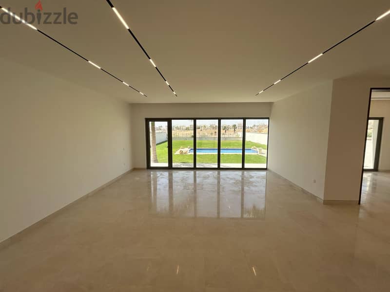 Luxury Five-Bedroom Villa in Muscat Hills with Private Pool 3