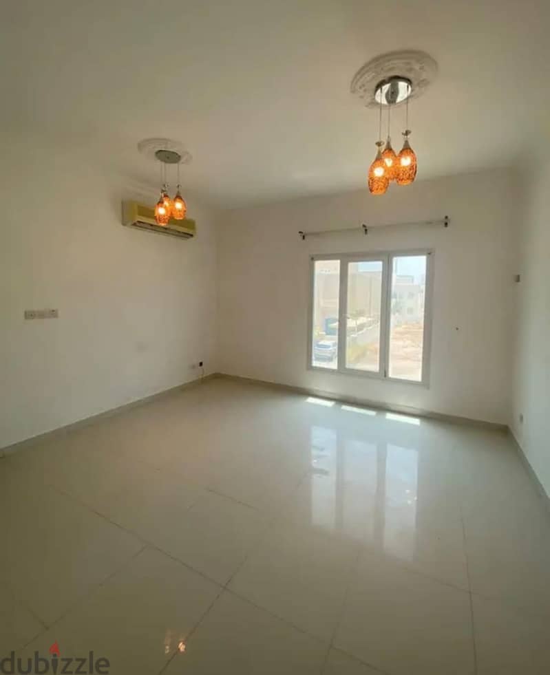 For Rent Villa 7BHK - Al Azaiba 5