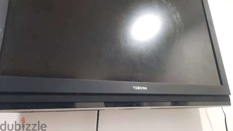 Toshiba television in used condition 3