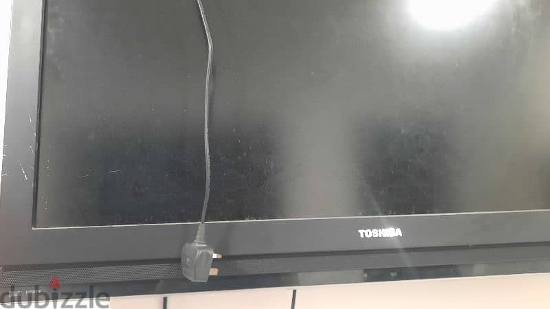 Toshiba television in used condition 4