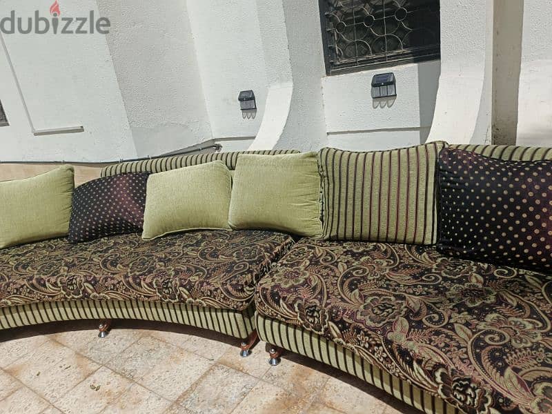 EXCELLENT CURVE SOFA FOR SALE 3