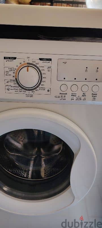 Midea Front loader Washing Machine 1