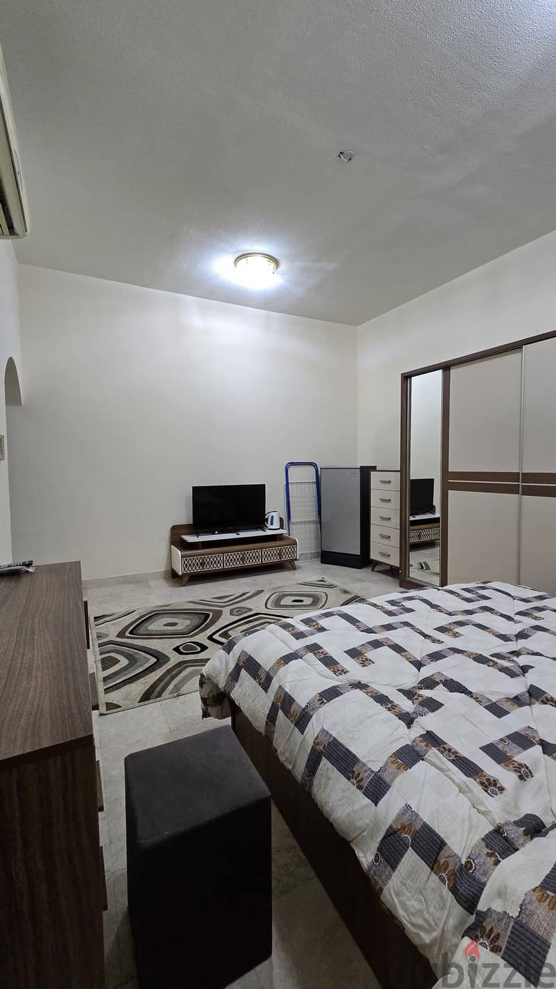 AL KHUWAIR | FURNISHED ROOM 2