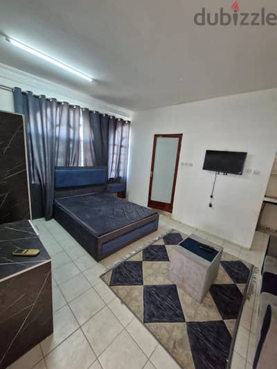 استديو مفروش الغبرة الجنوبيه Furnished studio in South Ghubrah