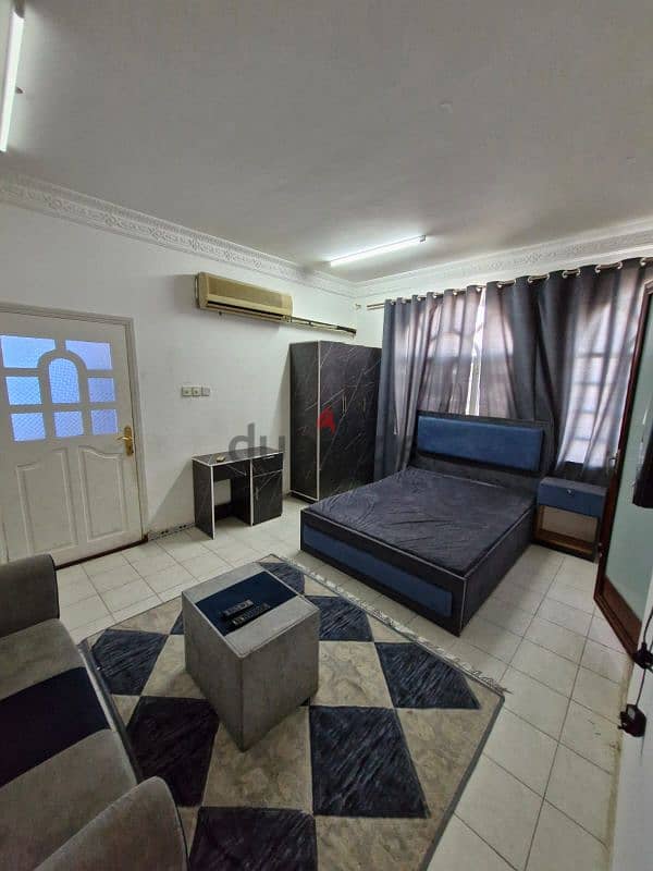 استديو مفروش الغبرة الجنوبيه Furnished studio in South Ghubrah 1