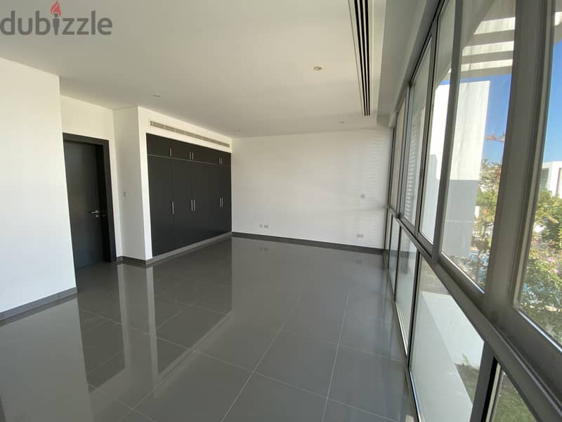 5 Bedroom Villa for Rent in Al Mouj Muscat 8