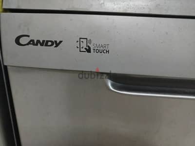 Candy dishwasher