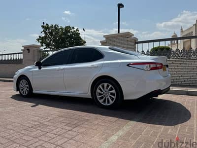 Toyota Camry 2018 (Hybrid)