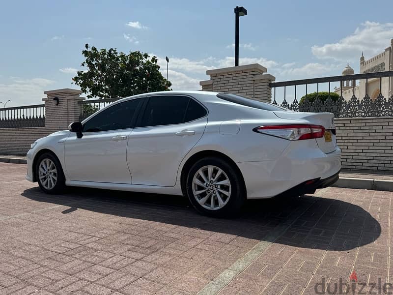 Toyota Camry 2018 (Hybrid) 0